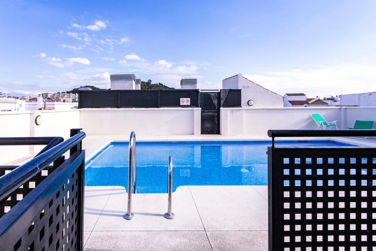 -malagasunapts- Freeparking Shared Pool * Malaga